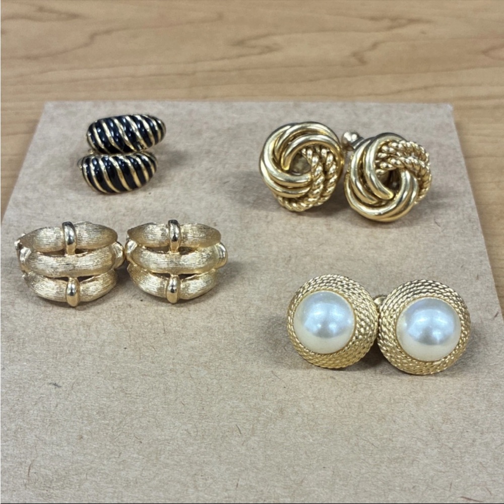 Napier Signed Gold Tone Clip and Screw On Costume Jewelry 4 Pcs